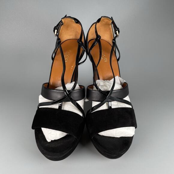Gucci Women’s EU 38 US 8 Black Velvet Strappy Slip On Pumps Heels EUC - Picture 2 of 8